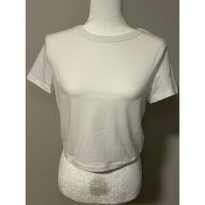 WILD FABLE White Crew Neck Short Sleeve Women’s Medium NWT